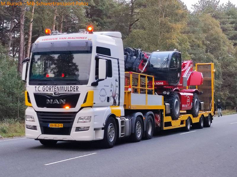 Mack & Speciaal Transportdag 0311.jpg