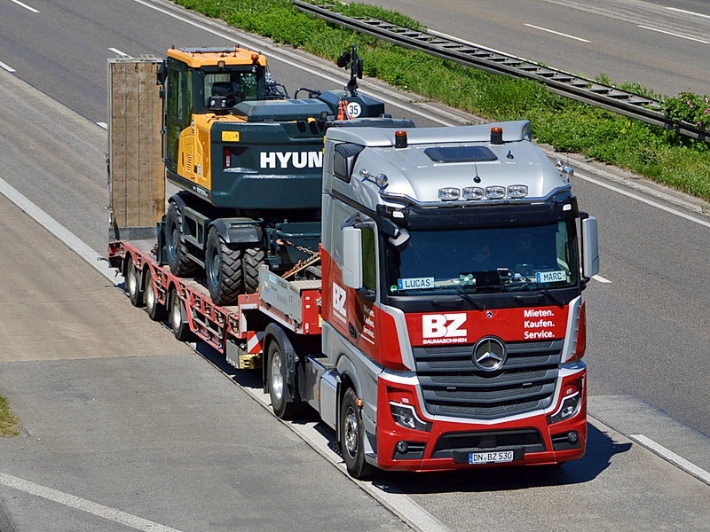 BZ Baumaschinen, DN-BZ 530 0176.jpg