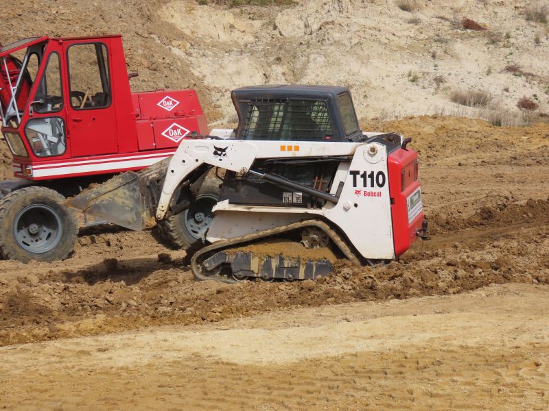 bobcat t 110.jpg