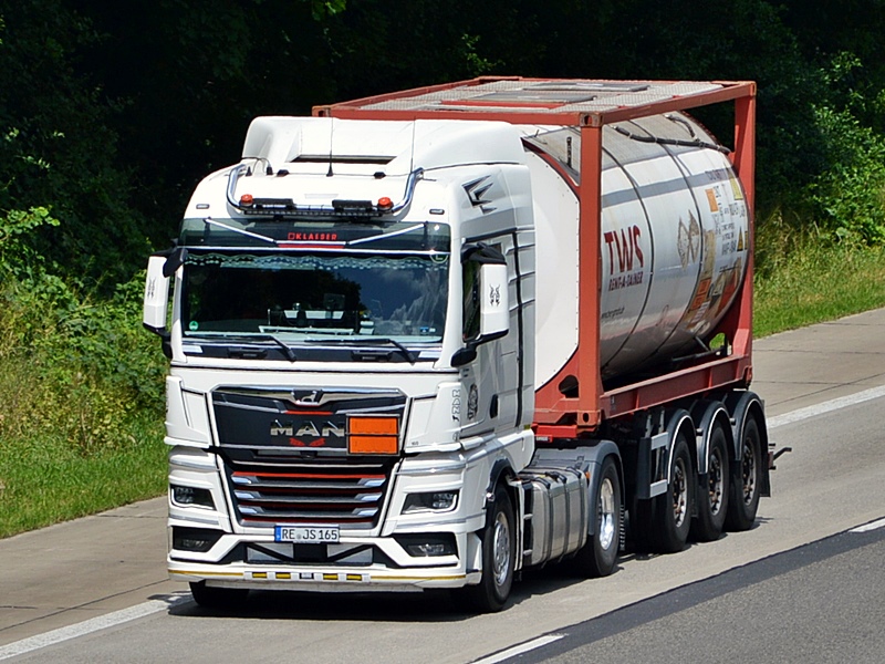 KLAESER, MAN TG X, RE-JS 164 0062.jpg
