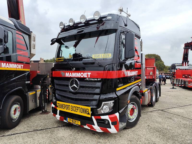 Mack & Speciaal Transportdag 0712.jpg