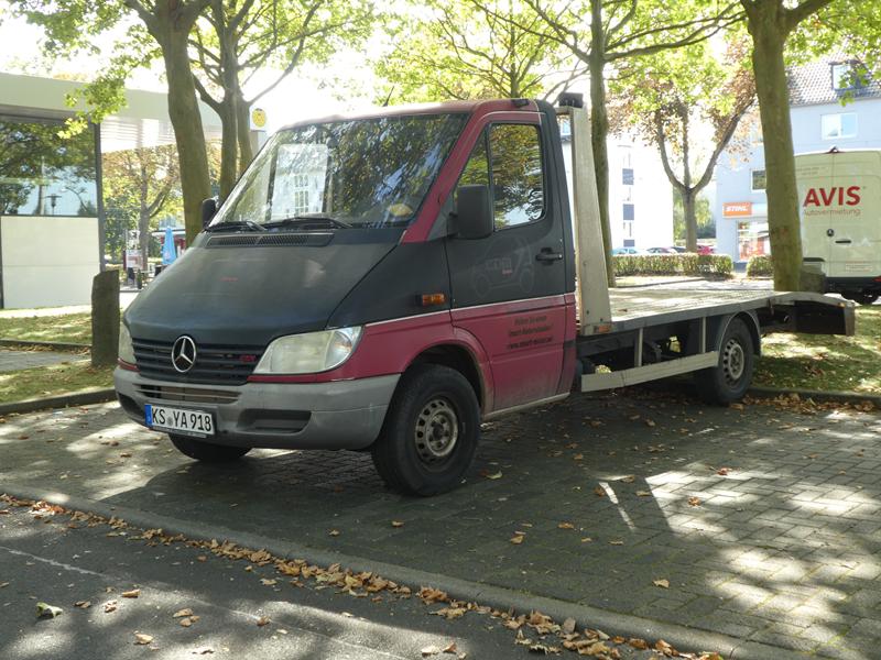 MB Sprinter MK1 FL Abschleppwagen Rot-Black 2 (Copy).jpg