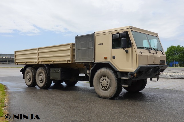  T_815-7_Force_6x6.1R_Cummins_V_AJ_01_res
ize.jpg