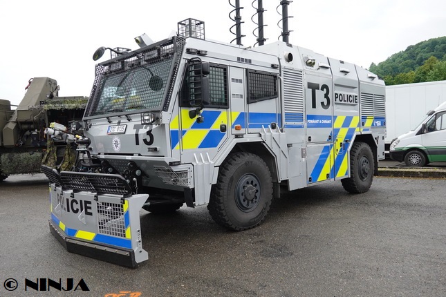  T_815-7_Force_4x4.1R_VS_Kobit_Police_AJ_
23_resize.jpg