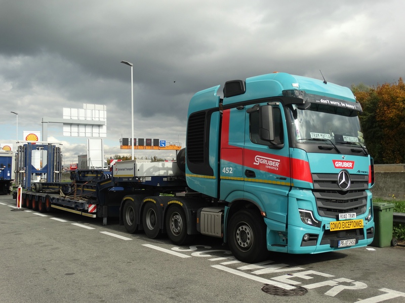 comp_DSC00734 - Kopie.jpg
