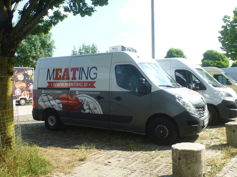 Renault Master MK3 FL Meating 1 (Copy).jpg