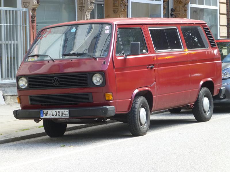 VW T3 Bus Rot 1 (Copy).jpg