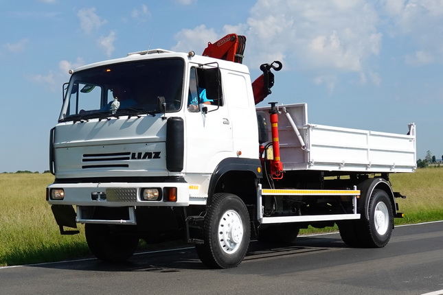L_1833_PA_S3_HR_Fassi_F95_AK_08.jpg