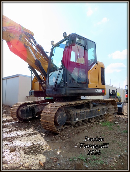 Sany SY155U 007.jpg