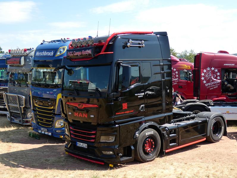 New MAN TGX 18.510 ACC Cargo GmbH 1 (Copy).jpg