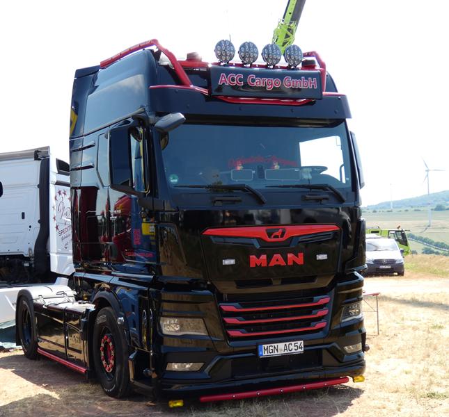 New MAN TGX 18.510 ACC Cargo GmbH 2 (Copy).jpg