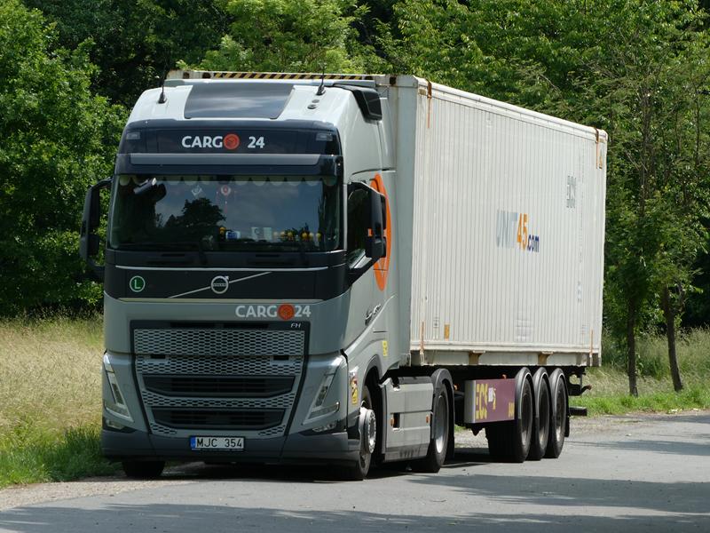 New Volvo FH 460 Cargo24 1 (Copy).jpg