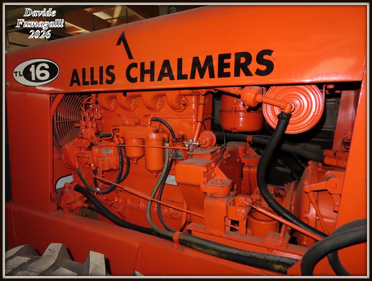 Allis - Chalmers TL16 (4).jpg
