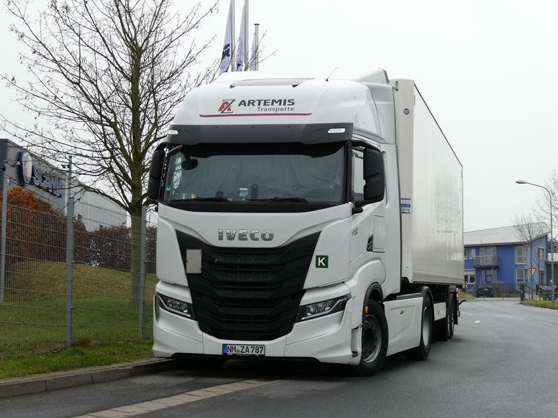 Iveco S-Way 490 Artemis Transporte 1 (Copy).jpg