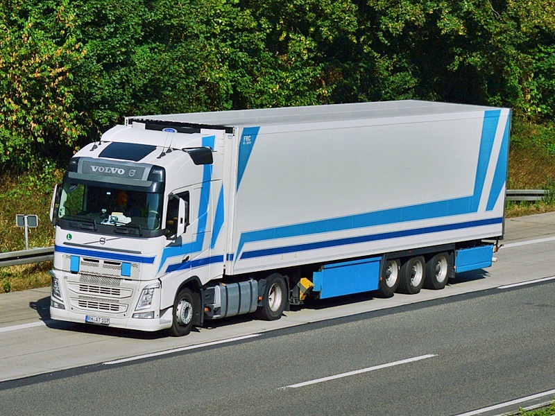Volvo, K&uuml;hler, RH-AT 107 0034.jpg
