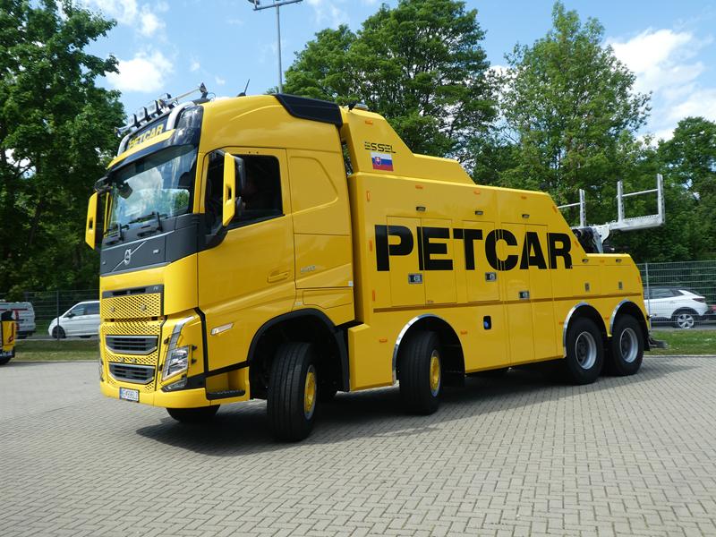 Volvo FH 540 E6 Petcar 3 (Copy).jpg