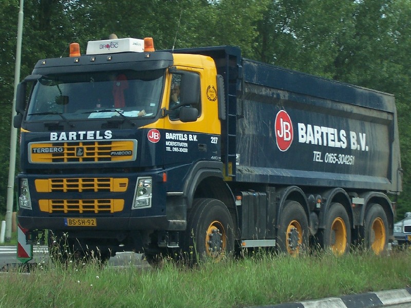 012-2.jpg
