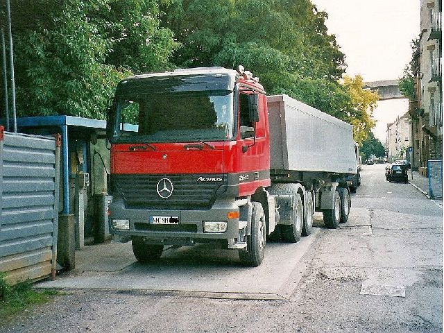 Actros MP1.jpg