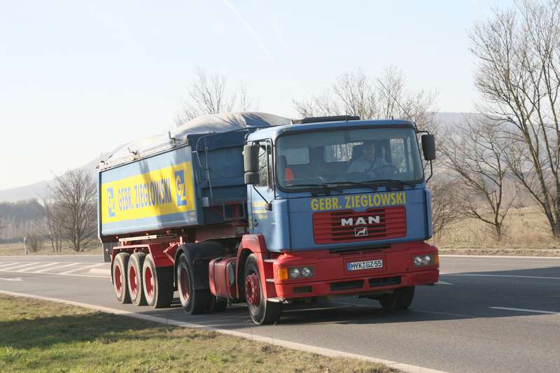 MAN 19-414 FS , Zieglowski , Kretz , 02.08.jpg