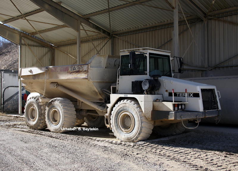 Terex_TA30_1.jpg