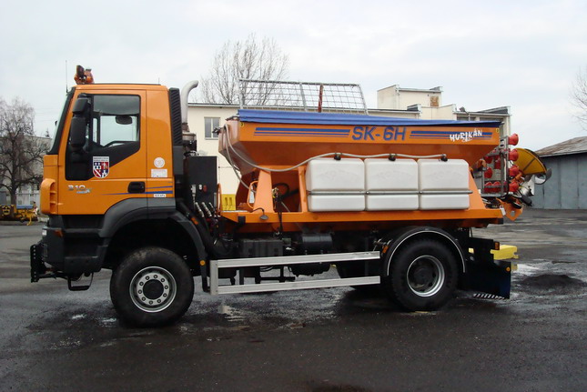 Iveco Trakker 310 4x4 SK6H 05.jpg