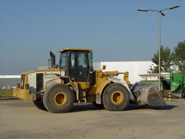 cat 950g beelen.jpg