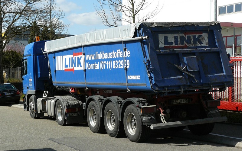 link_mb1844_02.jpg