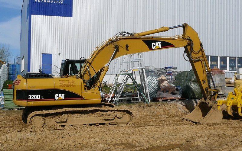 320d_2.jpg