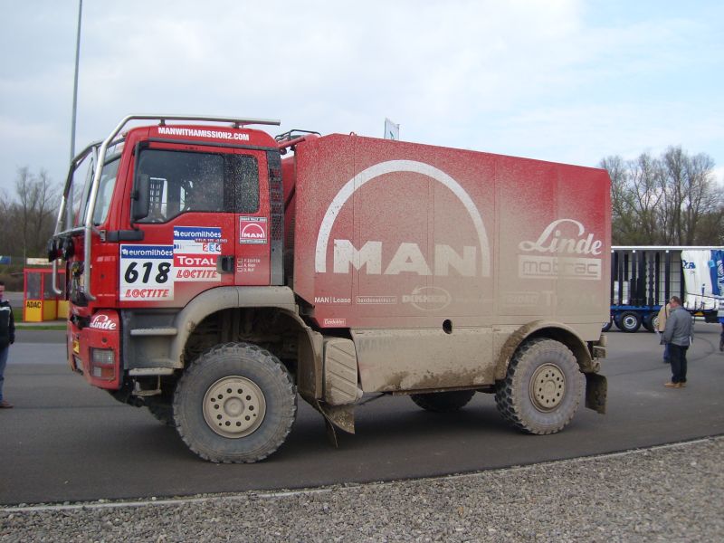 SL730019.jpg