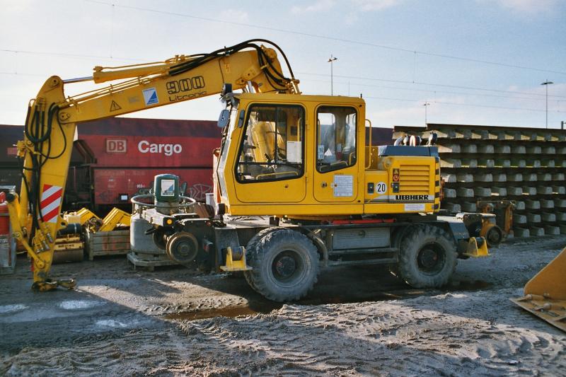 Liebherr A 900 ZW Schreck Miewes 1.jpg