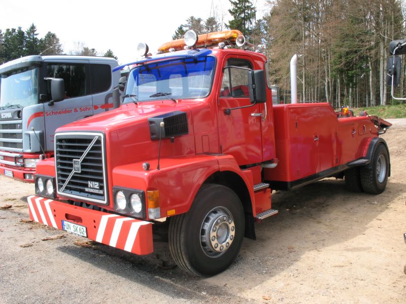  Volvo-N12-BJ1980-Abschlepper_20080426_00
1.jpg