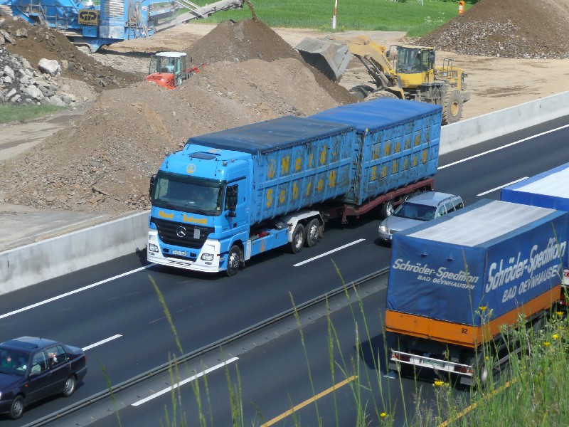 Nord-Schrott MB Actros Abroller.jpg
