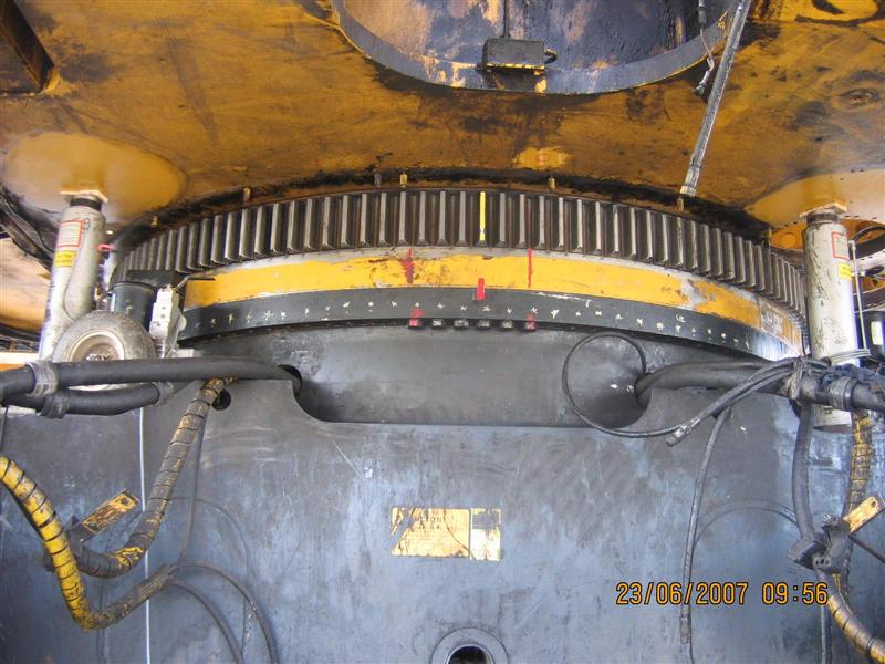 65 Soportes traseros estructura (Medium).jpg