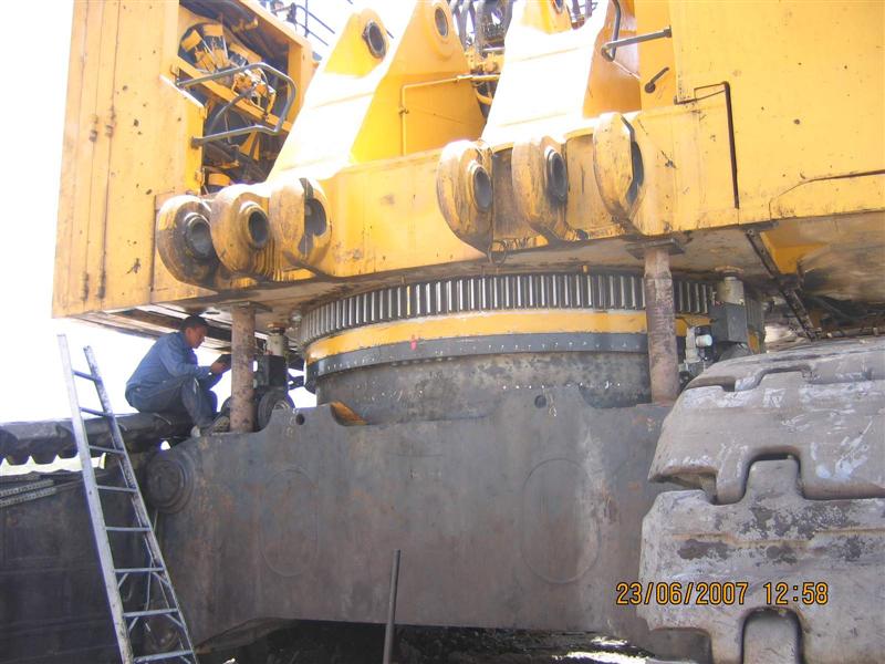 66 Soportes delanteros estructura (Medium).jpg