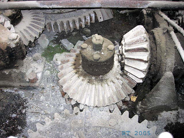 W1600_4.jpg