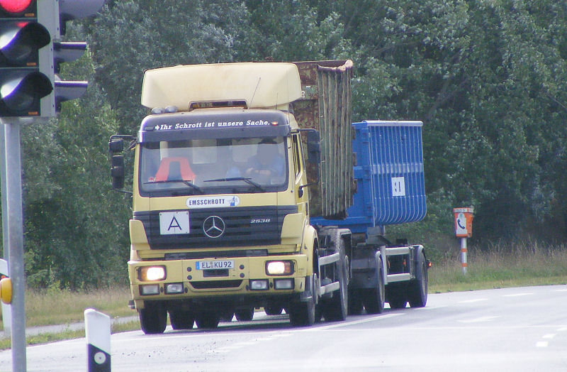 A2538.jpg