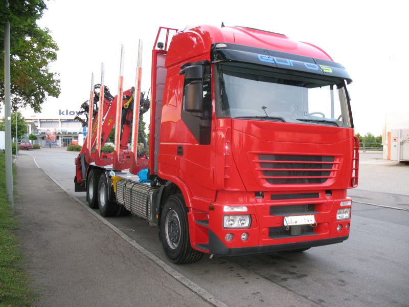  Iveco-AS-260S54-Holztransporter_20080731
_002.jpg