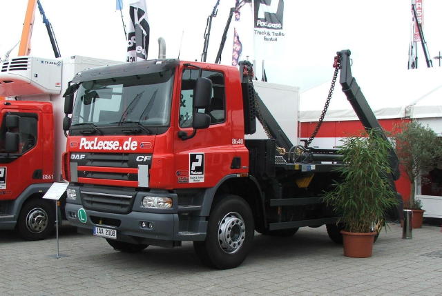 IAA 2008 DAF Muldenabsetzer000 (2).jpg