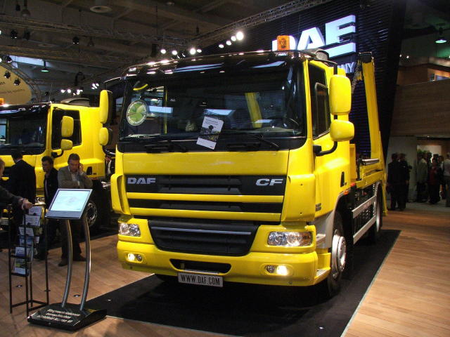 IAA 2008 DAF Muldenabsetzer001 (2).jpg