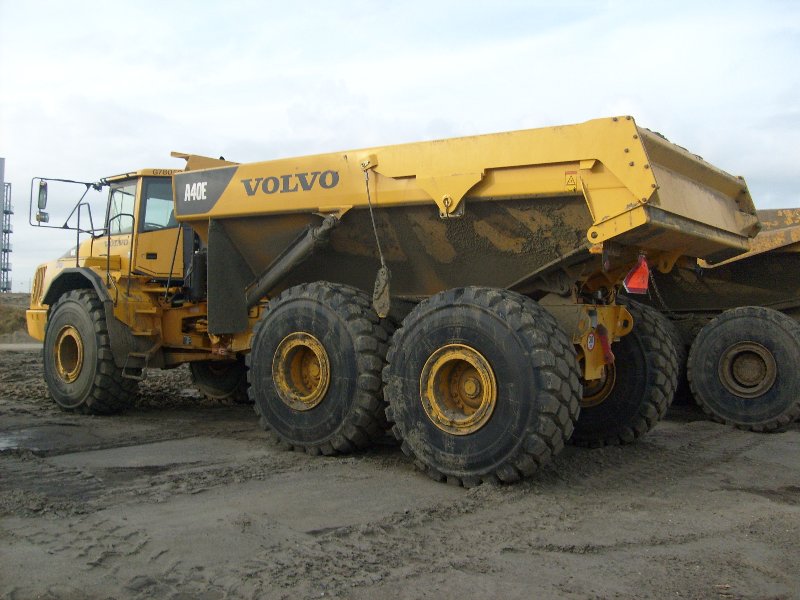 Volvo A 40 E (3).jpg