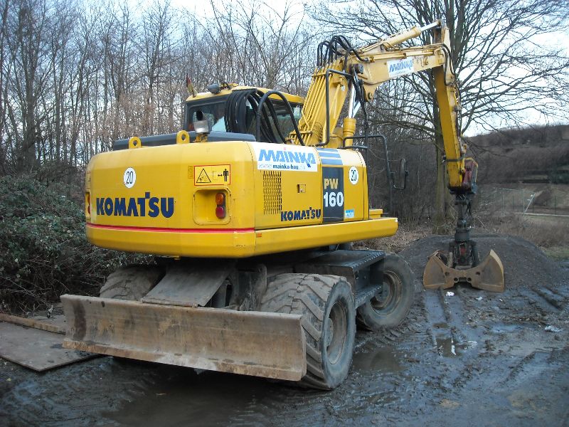 Komatsu PW 160 Mainka (2).jpg