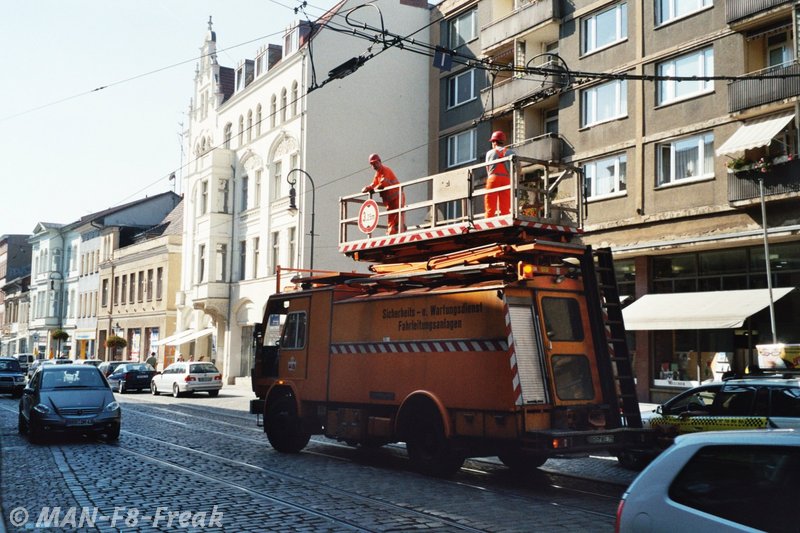 MB NG_Fahrdrahtwagen_VB Stadt Brandenb._10.2005_02.jpg
