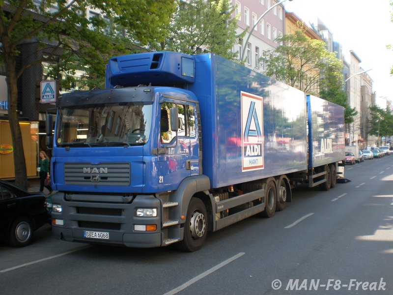 MAN TGA 26.360_ALDI_BLN_24.04.2009.jpg