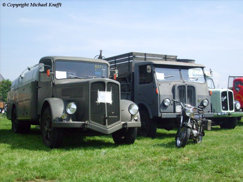 2009-05-10, Lkw-Treffen Montfort NL mit Tina 041, copy.jpg