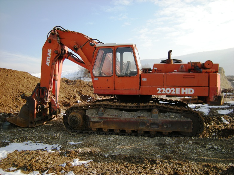 2202E HD_1.jpg