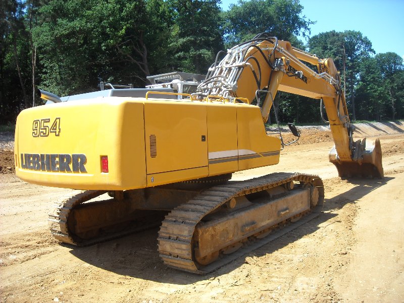 R 954 C (1).jpg