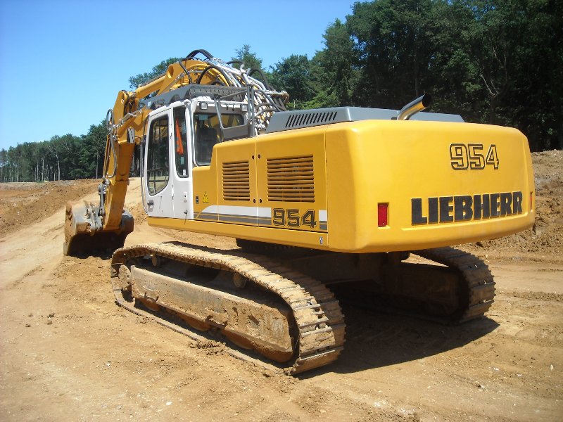 R 954 C (2).jpg
