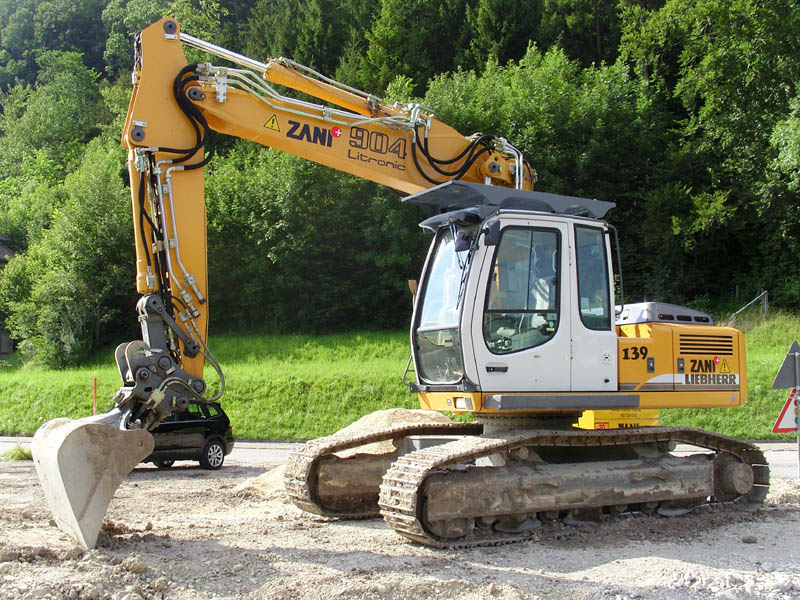 Liebherr R904 Zani (3).jpg