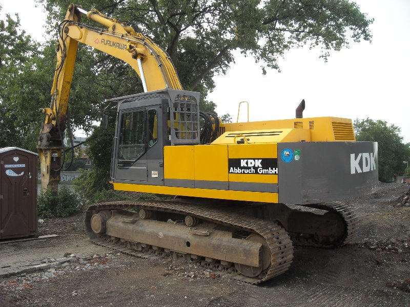 Furukawa 650 E (1).jpg