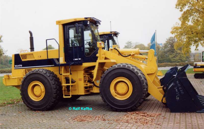 Komatsu WA470_.jpg